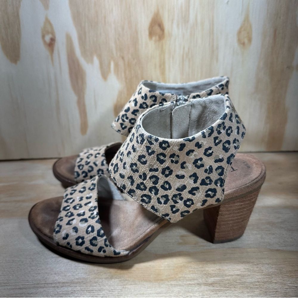 Toms Majorca Leopard Print Heeled Sandals Women’s Size 6.5